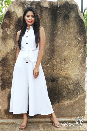 WHITE PANT JUMPSUIT